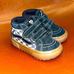 Vans Toddler Sk8-Mid Reissue V MTE-1 Shoe Toddler size 5